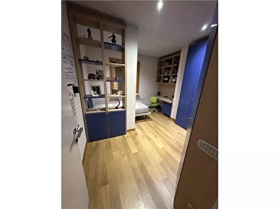 Immagine 23 di Villa in vendita  a Montelupo Fiorentino