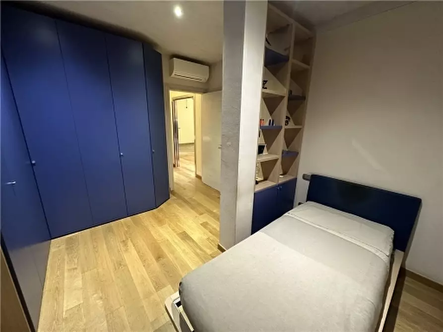 Immagine 25 di Villa in vendita  a Montelupo Fiorentino