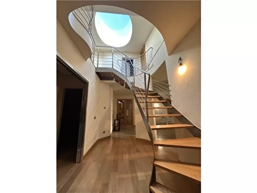 Immagine 27 di Villa in vendita  a Montelupo Fiorentino