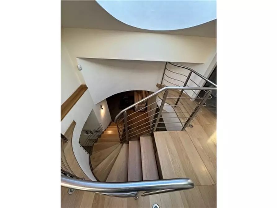 Immagine 29 di Villa in vendita  a Montelupo Fiorentino