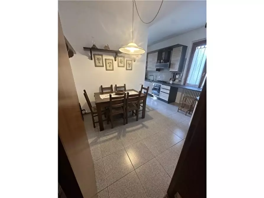 Immagine 23 di Villa in vendita  a Empoli