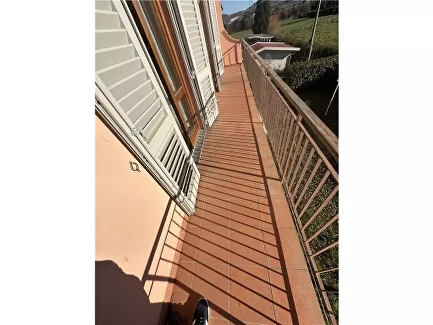 Immagine 47 di Villa in vendita  a Empoli