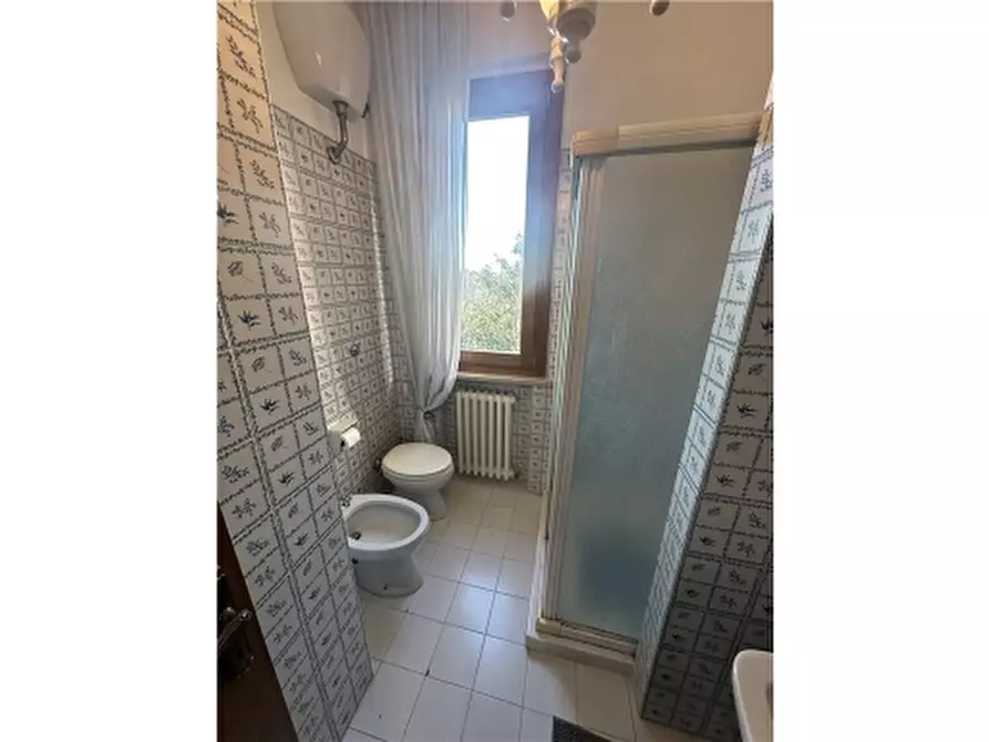 Immagine 52 di Villa in vendita  a Empoli