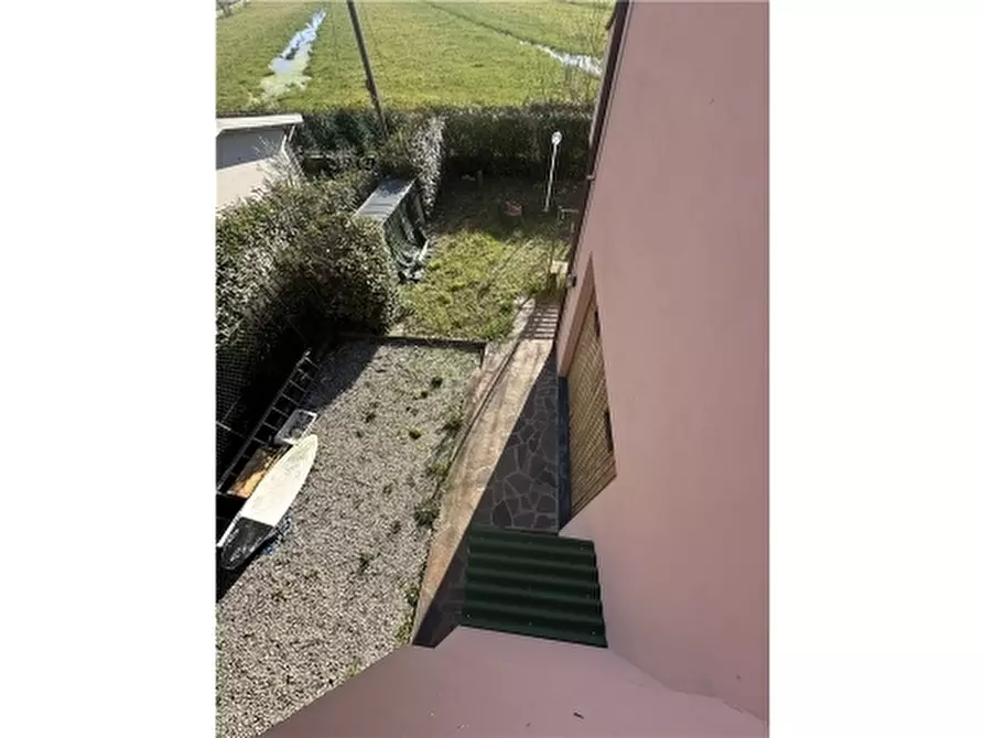 Immagine 65 di Villa in vendita  a Empoli