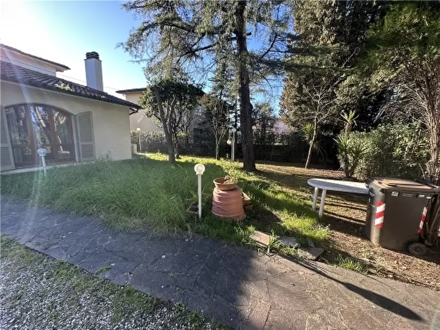 Immagine 69 di Villa in vendita  a Empoli