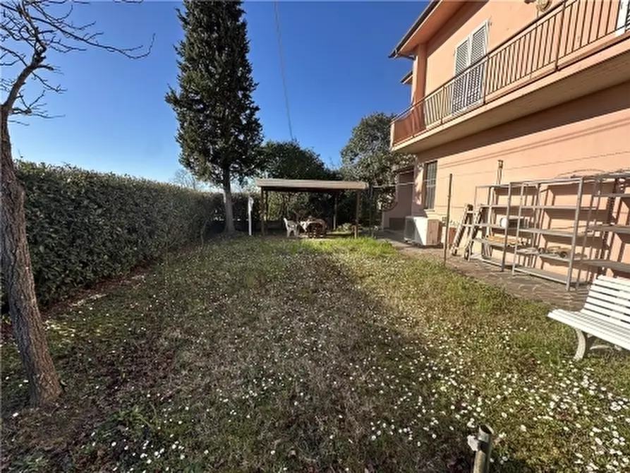 Immagine 75 di Villa in vendita  a Empoli