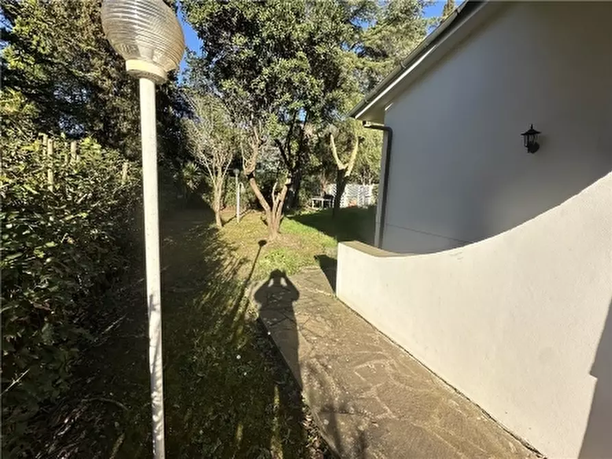 Immagine 80 di Villa in vendita  a Empoli