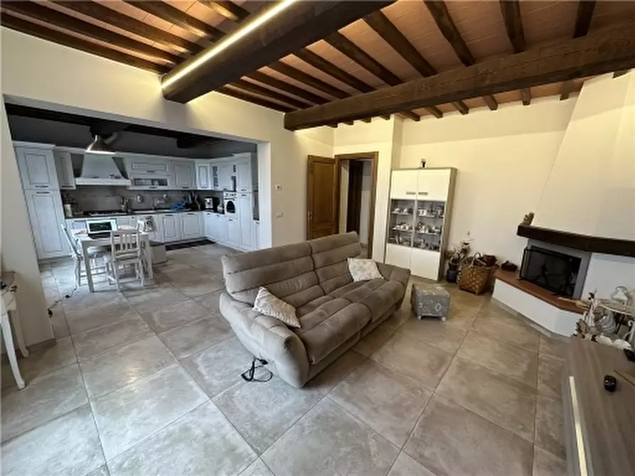 Immagine 19 di Villa in vendita  a Lastra A Signa