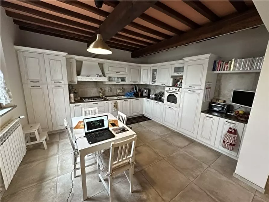 Immagine 21 di Villa in vendita  a Lastra A Signa