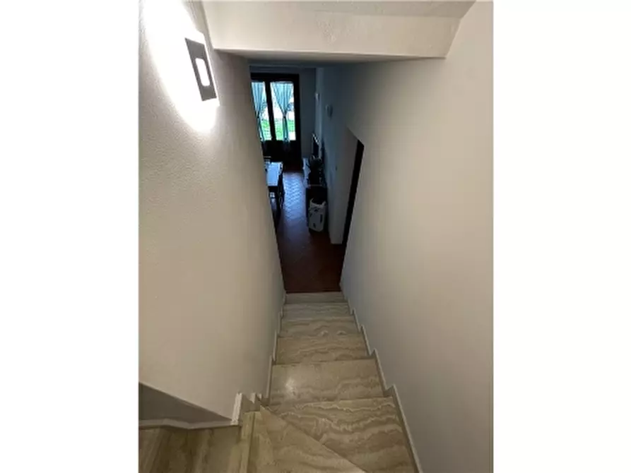 Immagine 44 di Villa in vendita  a Lastra A Signa