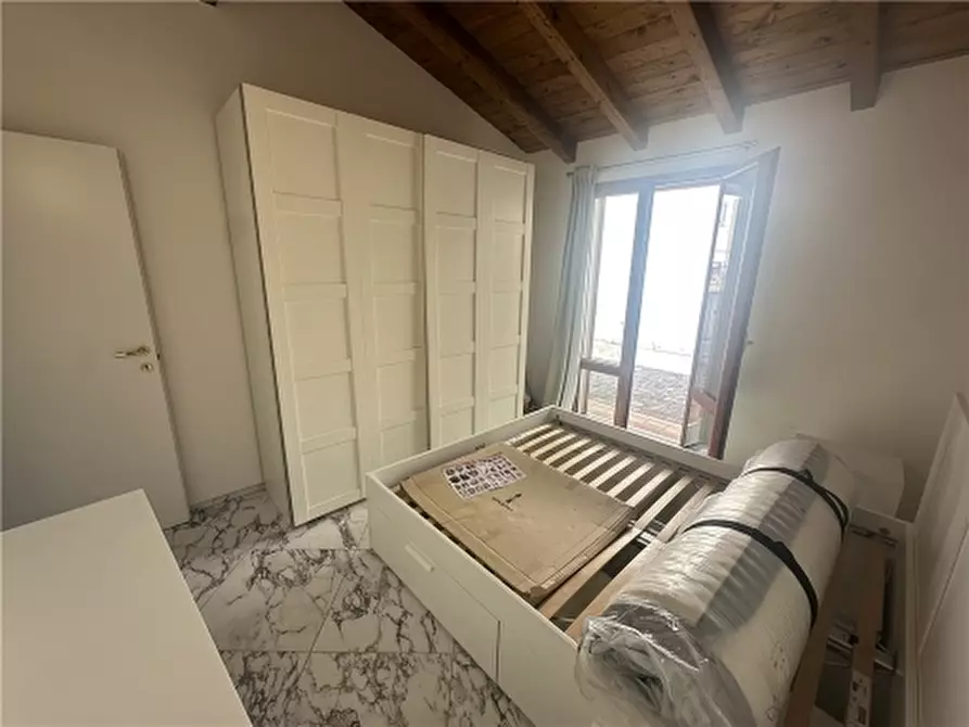Immagine 14 di Villa in affitto  a Empoli