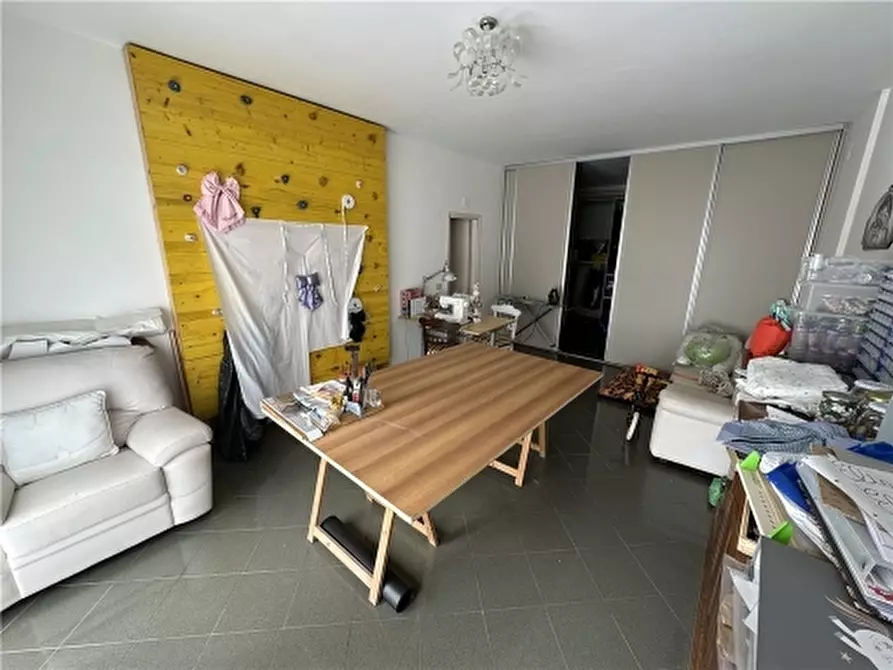 Immagine 24 di Villa in vendita  a Lastra A Signa