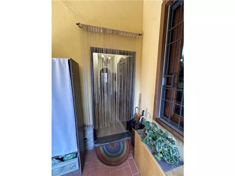 Immagine 13 di Villa in vendita  a Scandicci