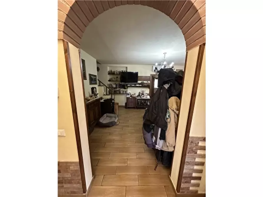 Immagine 15 di Villa in vendita  a Scandicci
