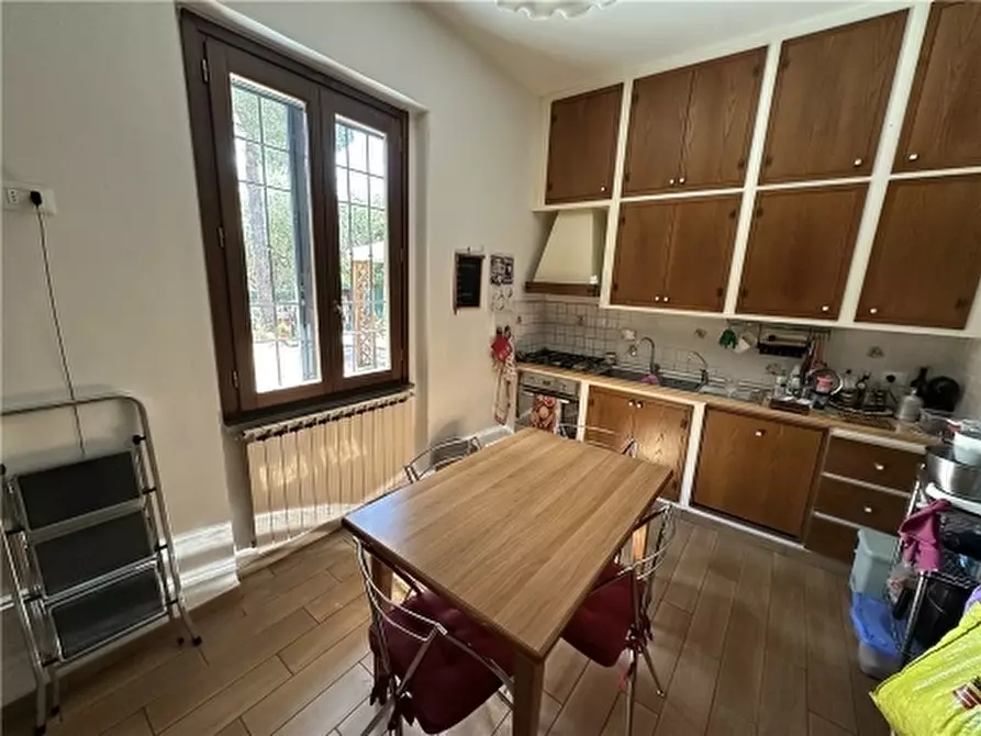 Immagine 24 di Villa in vendita  a Scandicci