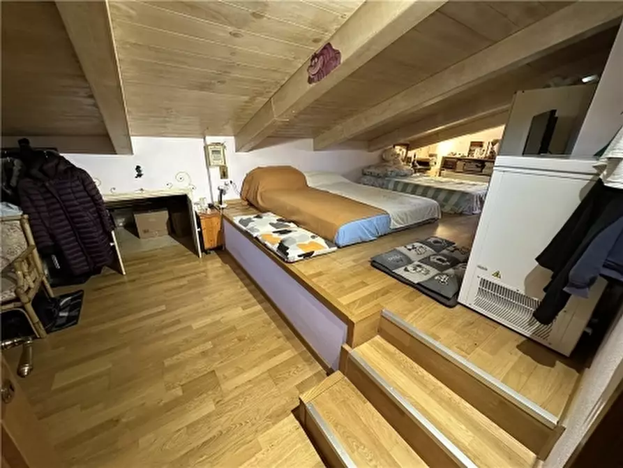 Immagine 38 di Villa in vendita  a Scandicci