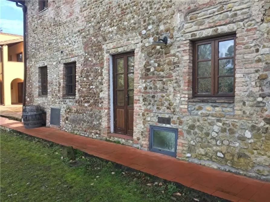Immagine 1 di Rustico / casale in affitto  a Montelupo Fiorentino