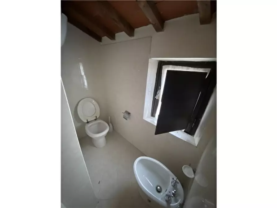 Immagine 11 di Rustico / casale in affitto  a Montespertoli