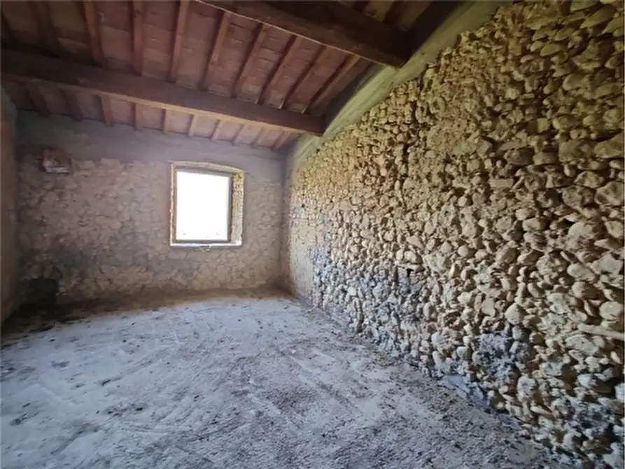 Immagine 10 di Rustico / casale in vendita  a Montespertoli