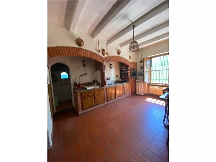 Immagine 25 di Rustico / casale in vendita  a Lastra A Signa
