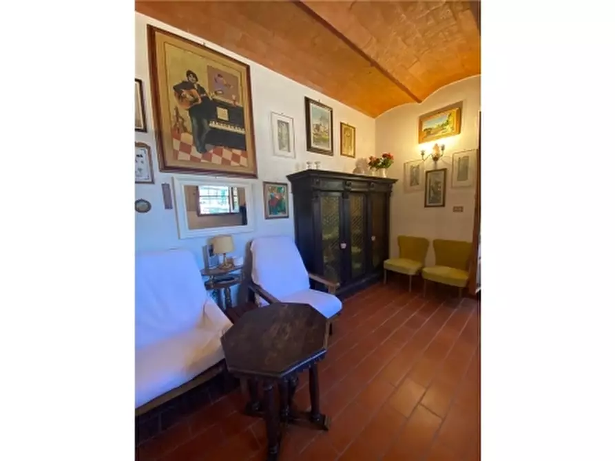Immagine 31 di Rustico / casale in vendita  a Lastra A Signa