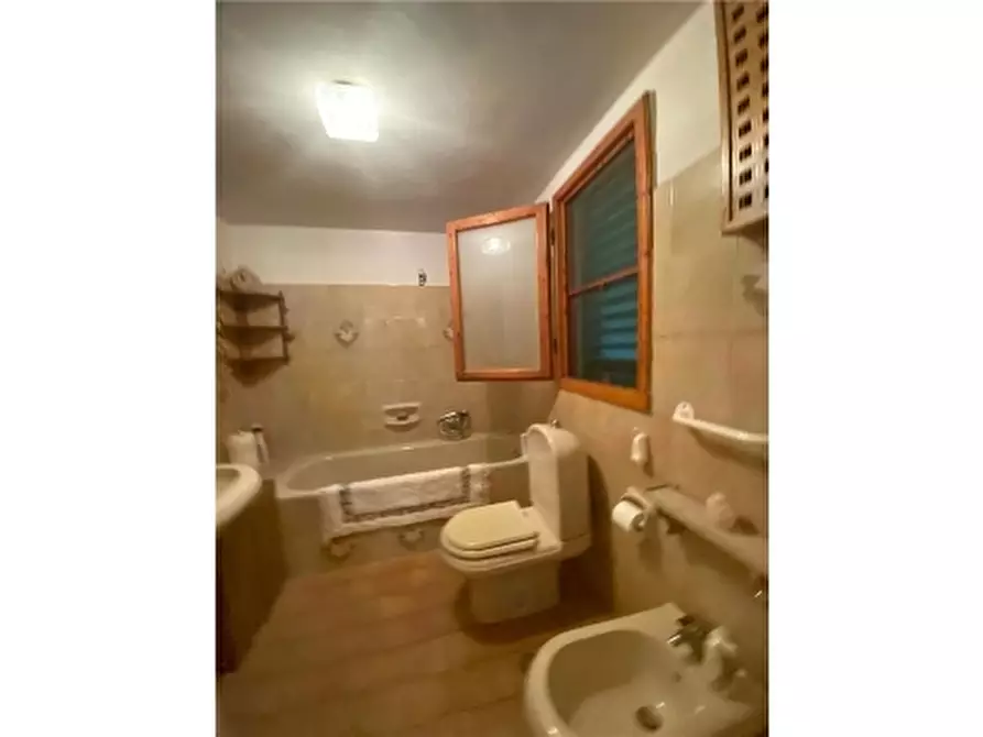 Immagine 36 di Rustico / casale in vendita  a Lastra A Signa