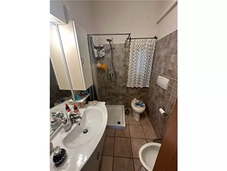 Immagine 21 di Rustico / casale in vendita  a Carmignano