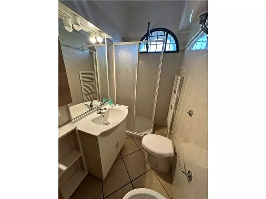 Immagine 36 di Rustico / casale in vendita  a Carmignano