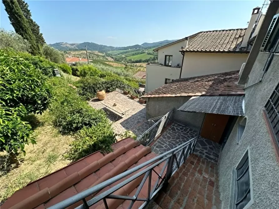 Immagine 43 di Rustico / casale in vendita  a Carmignano
