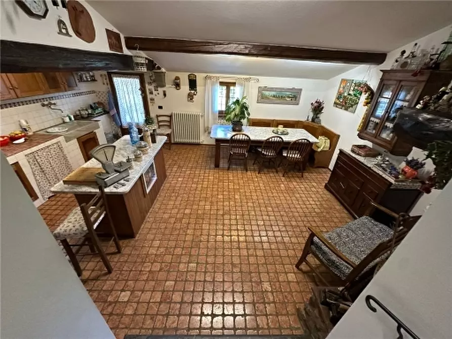 Immagine 59 di Rustico / casale in vendita  a Carmignano