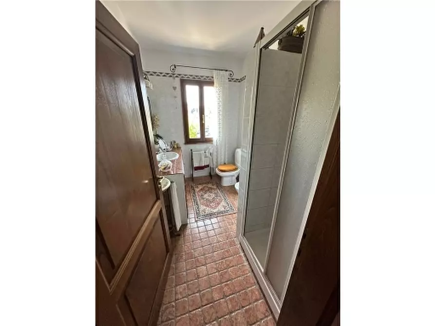 Immagine 78 di Rustico / casale in vendita  a Carmignano