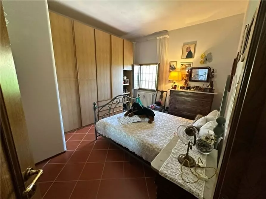 Immagine 82 di Rustico / casale in vendita  a Carmignano