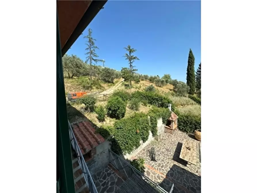 Immagine 85 di Rustico / casale in vendita  a Carmignano