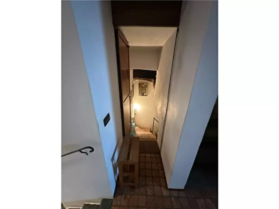 Immagine 86 di Rustico / casale in vendita  a Carmignano