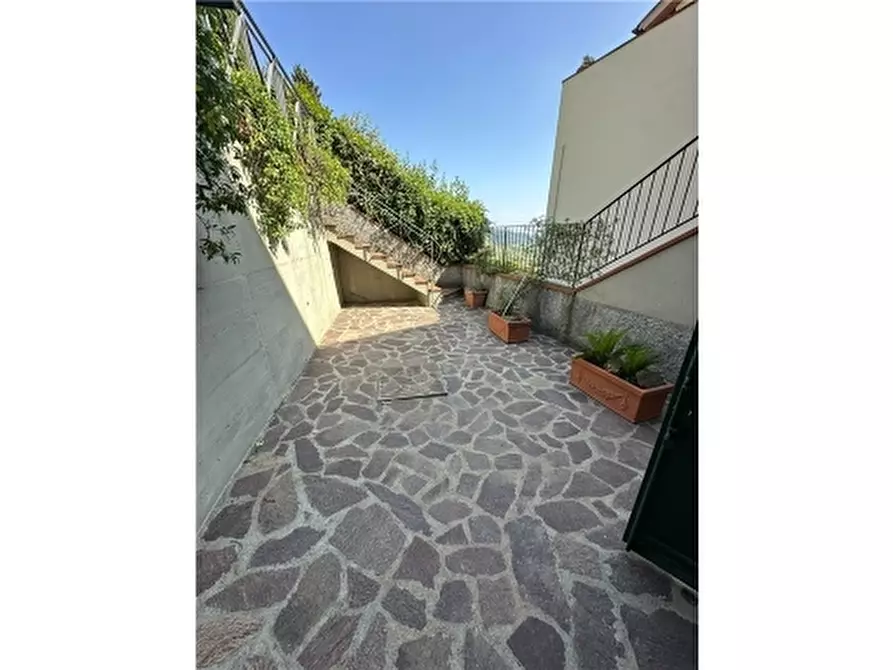 Immagine 97 di Rustico / casale in vendita  a Carmignano