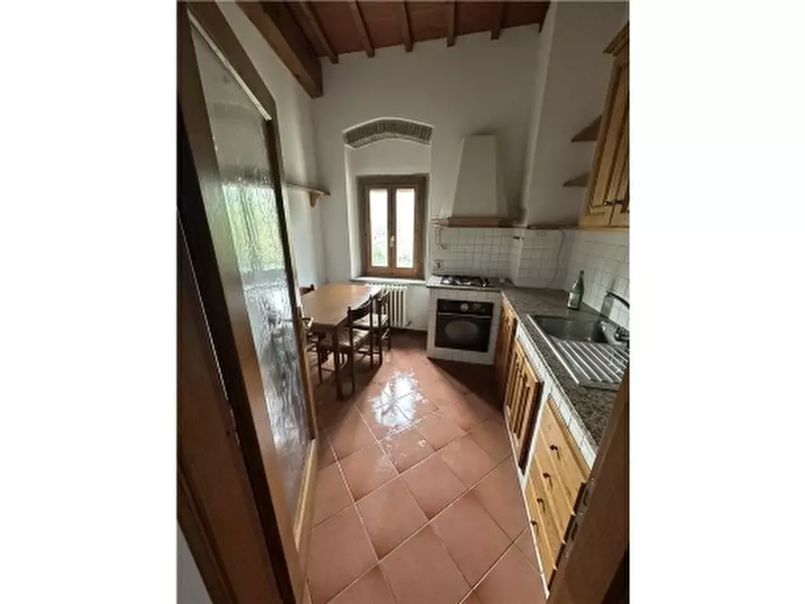 Immagine 2 di Rustico / casale in affitto  a Scandicci