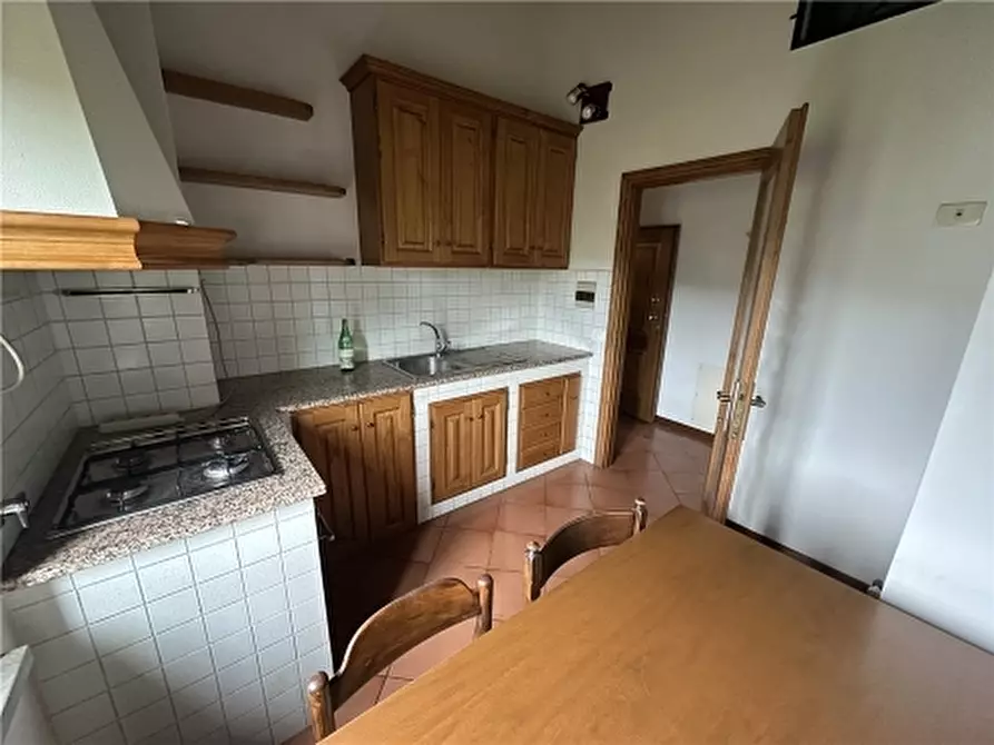 Immagine 5 di Rustico / casale in affitto  a Scandicci