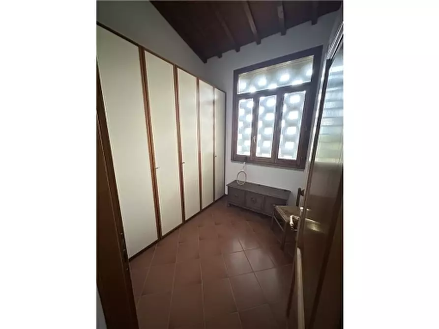 Immagine 16 di Rustico / casale in affitto  a Scandicci