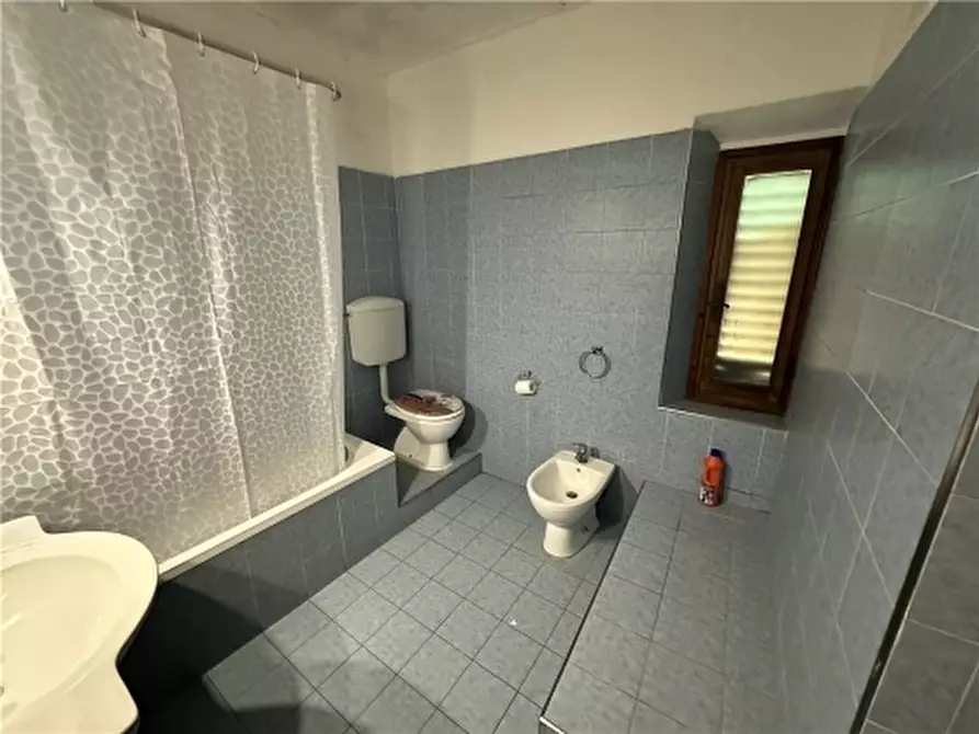 Immagine 23 di Rustico / casale in affitto  a Lastra A Signa