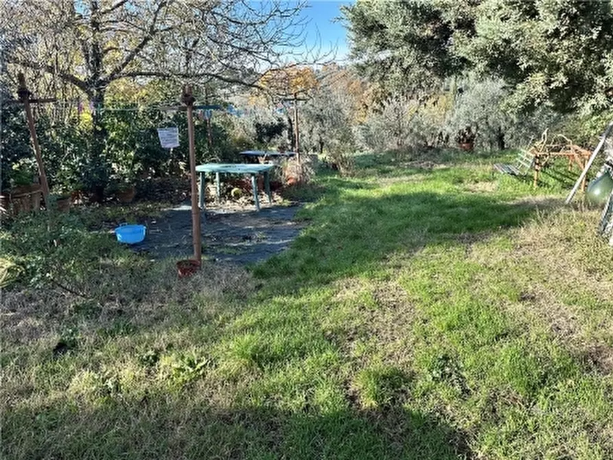 Immagine 30 di Rustico / casale in affitto  a Lastra A Signa