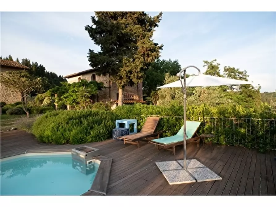 Immagine 3 di Rustico / casale in vendita  a Montelupo Fiorentino