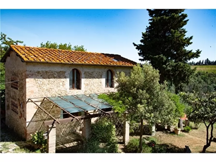 Immagine 10 di Rustico / casale in vendita  a Montelupo Fiorentino