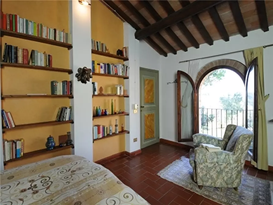 Immagine 25 di Rustico / casale in vendita  a Montelupo Fiorentino