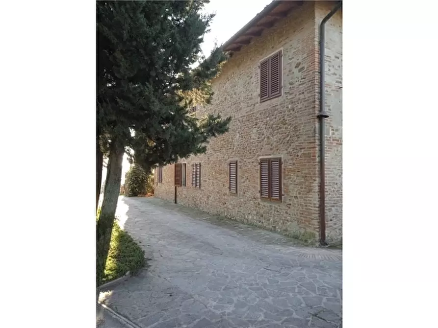 Immagine 9 di Rustico / casale in vendita  a Montespertoli