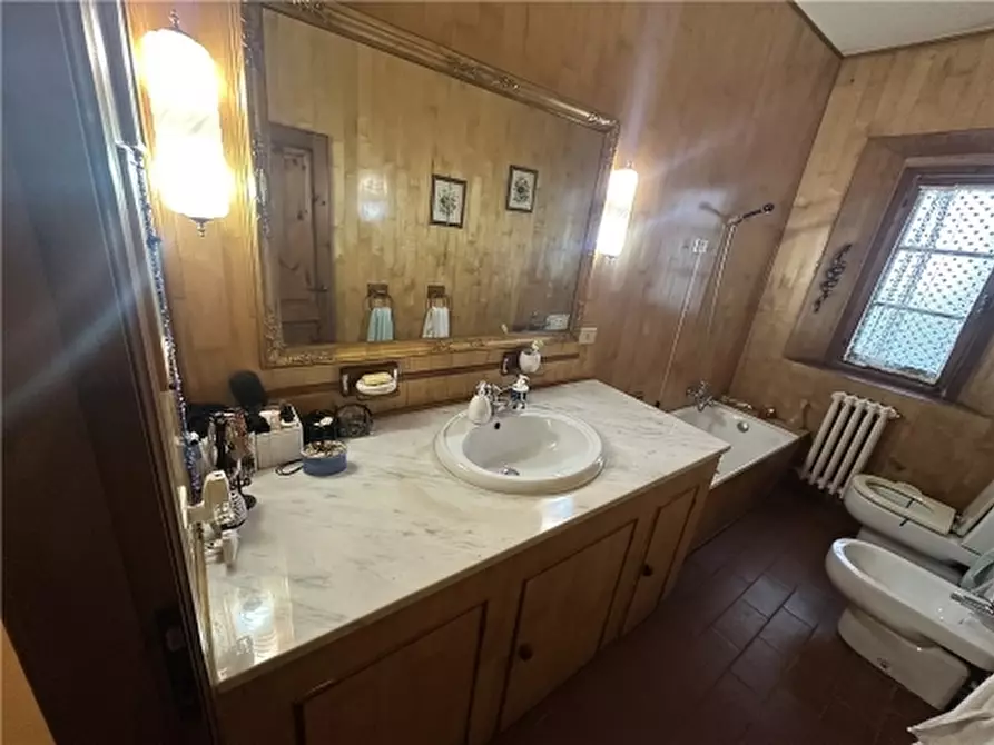 Immagine 80 di Rustico / casale in vendita  a Montespertoli