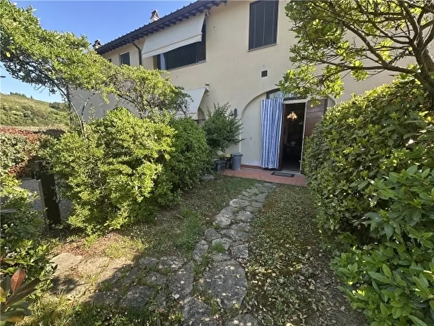 Immagine 12 di Rustico / casale in vendita  a Empoli