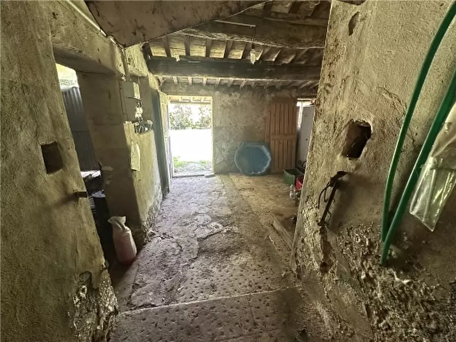 Immagine 5 di Rustico / casale in vendita  a San Gimignano