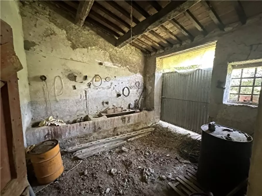 Immagine 6 di Rustico / casale in vendita  a San Gimignano