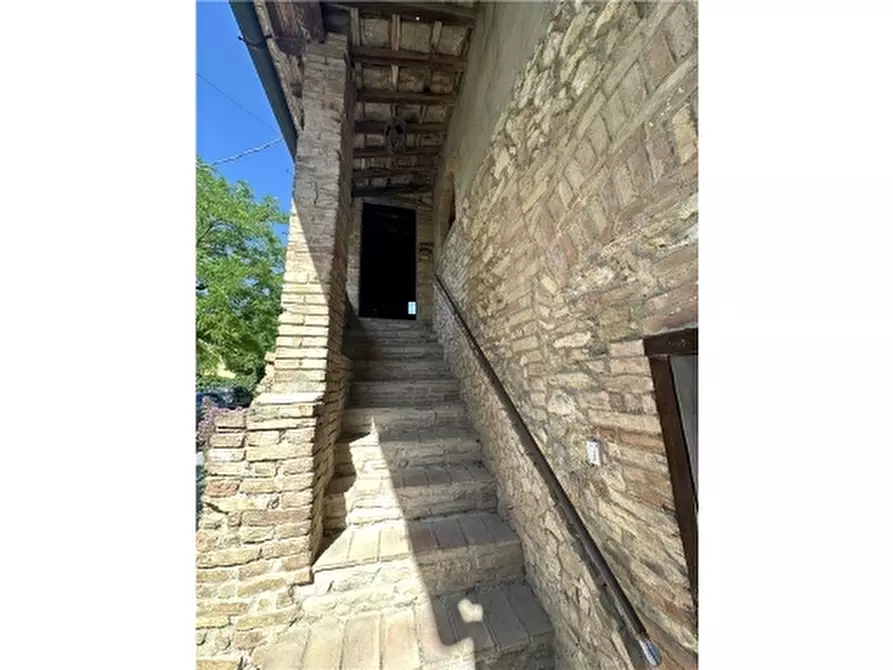 Immagine 13 di Rustico / casale in vendita  a San Gimignano