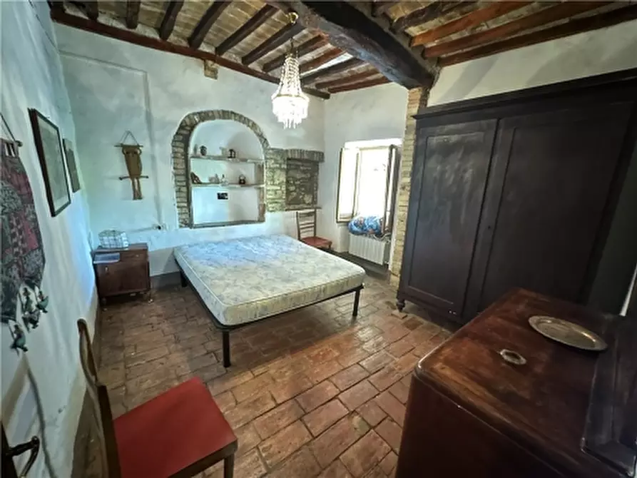 Immagine 27 di Rustico / casale in vendita  a San Gimignano